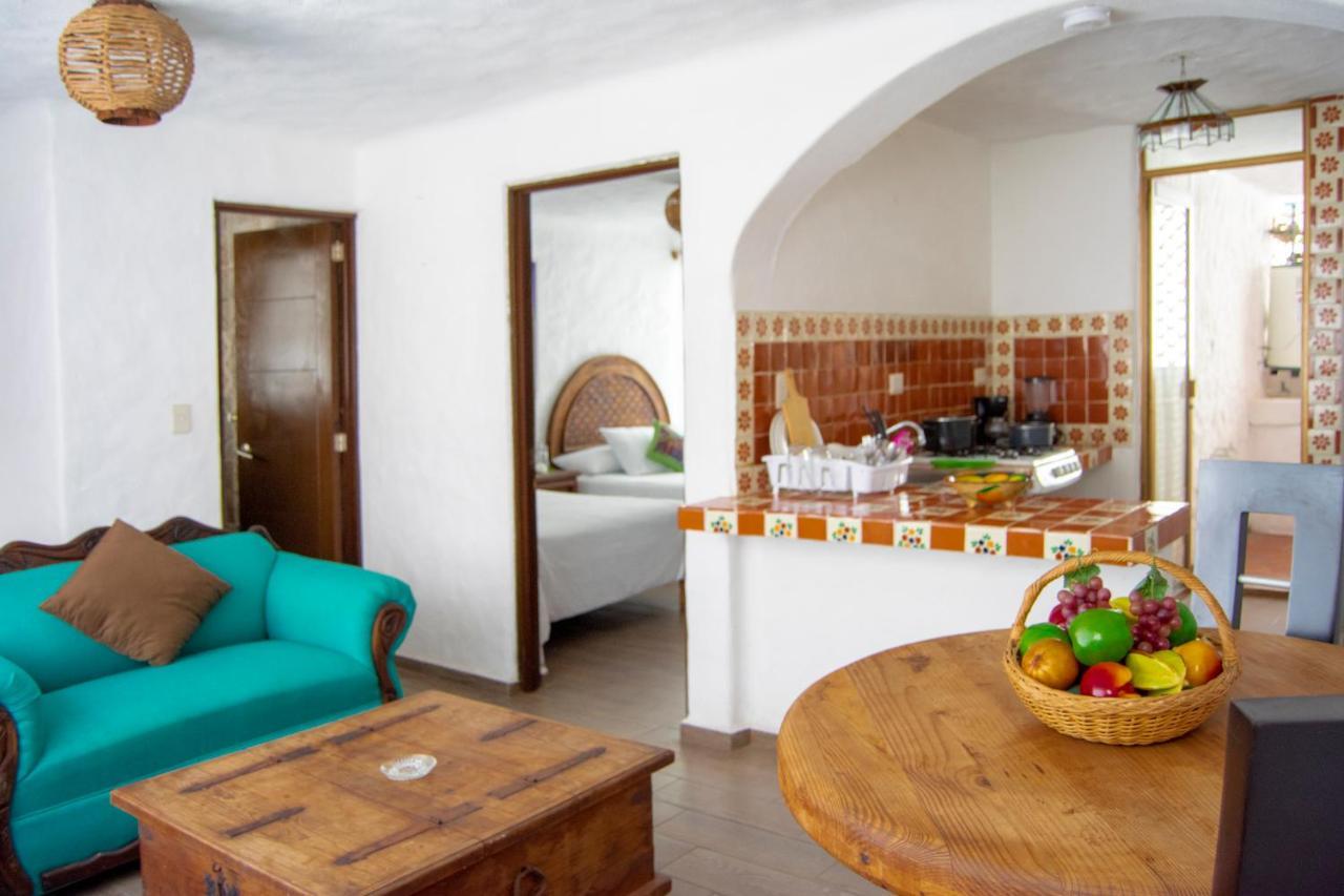 Petit Hotel Pilitas (Adults Only) Puerto Vallarta Eksteriør bilde