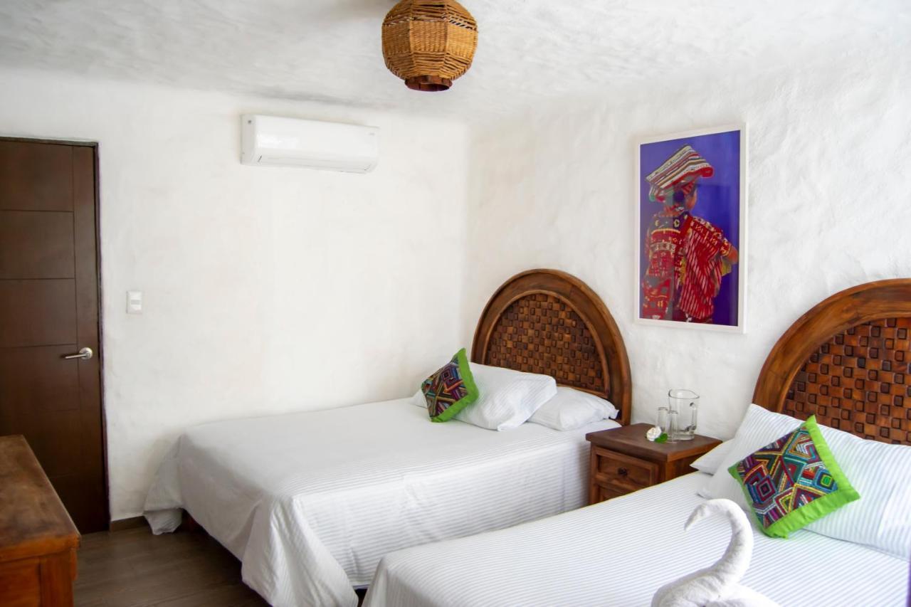 Petit Hotel Pilitas (Adults Only) Puerto Vallarta Eksteriør bilde