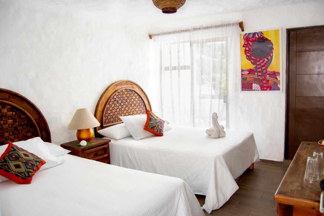 Petit Hotel Pilitas (Adults Only) Puerto Vallarta Eksteriør bilde