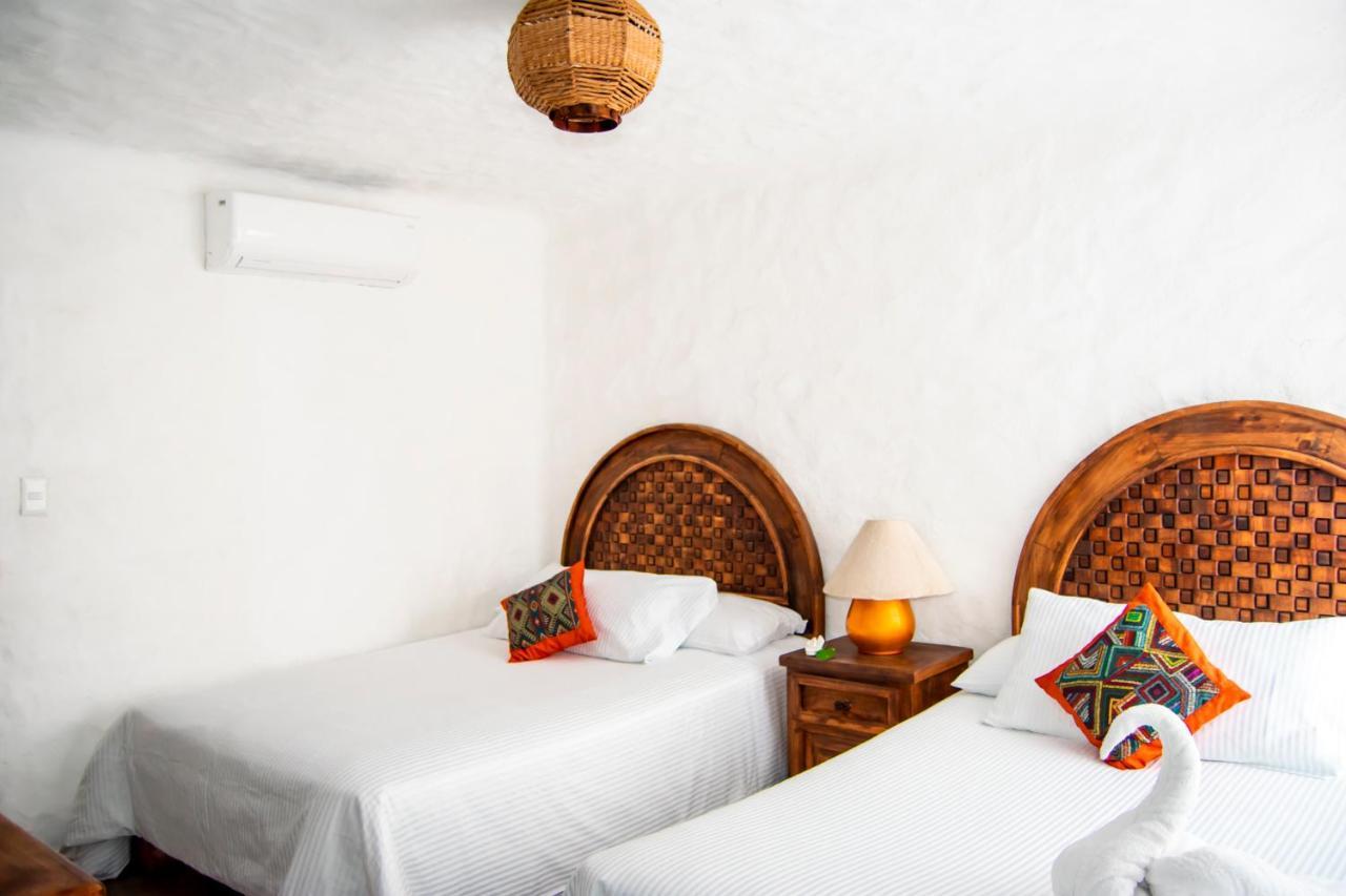 Petit Hotel Pilitas (Adults Only) Puerto Vallarta Eksteriør bilde