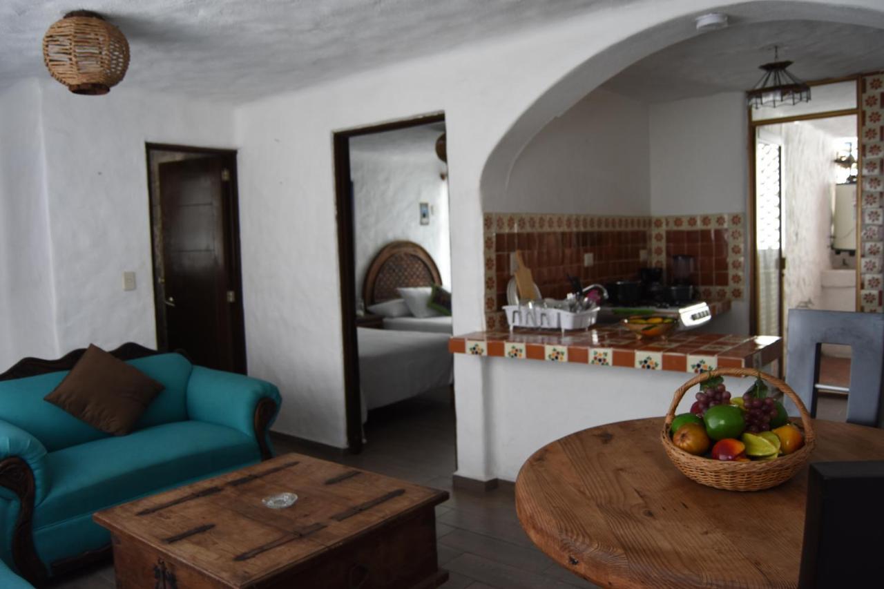 Petit Hotel Pilitas (Adults Only) Puerto Vallarta Eksteriør bilde
